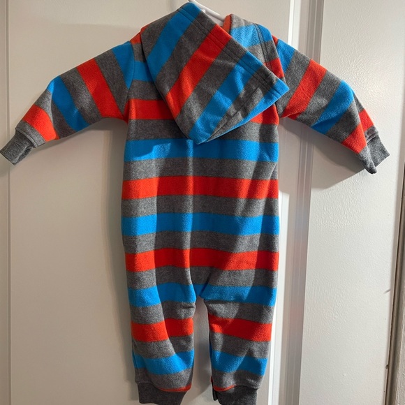 Penguin Outfit with Hood - Picture 2 of 3